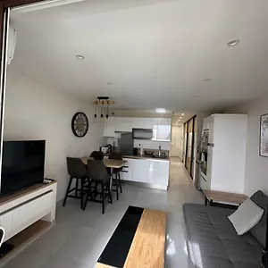 T2 La Bergerie Vue 50 M De La Appartamento